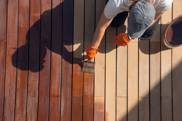 How Often Should You Stain a Fence or Deck in Louisville and Lafayette